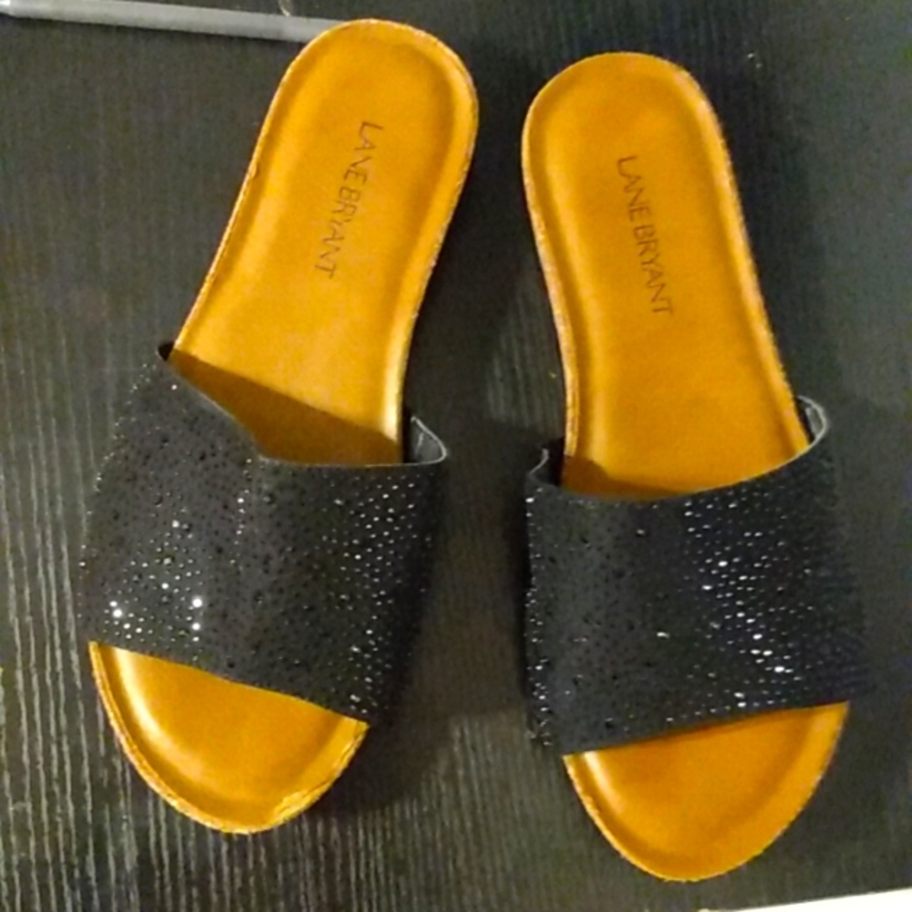 ✨Black Sparkly Slip Ons
